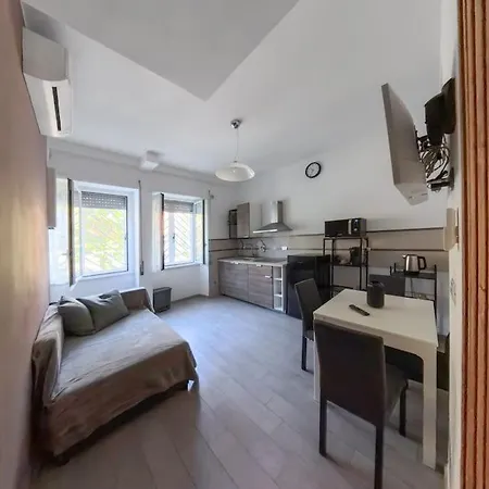 Apartment Casa Di Gloria Rome
